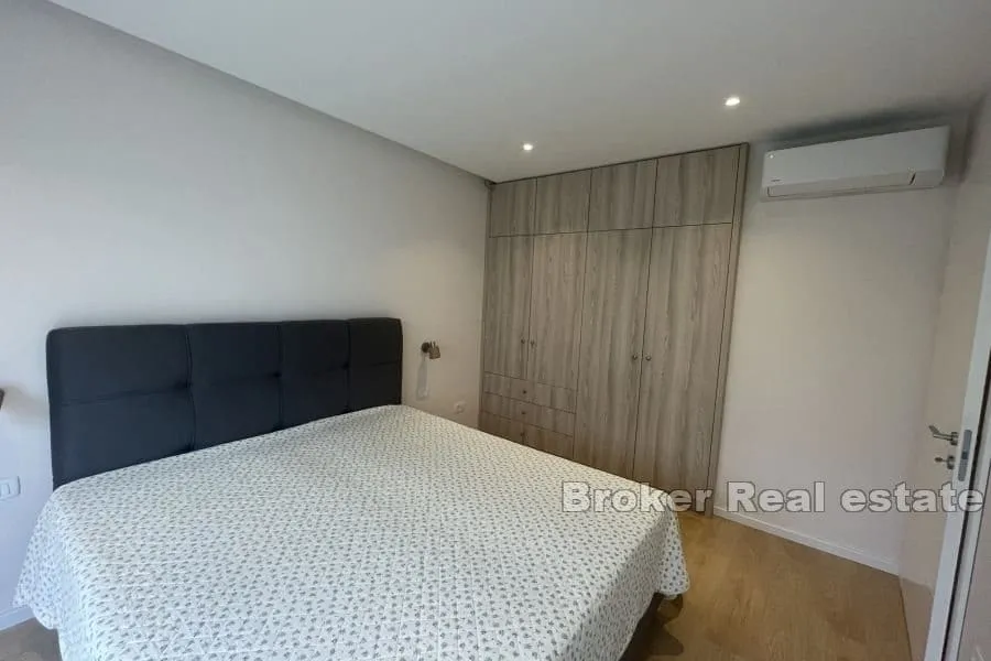 bačvice, dvosobni apartman - slika 7