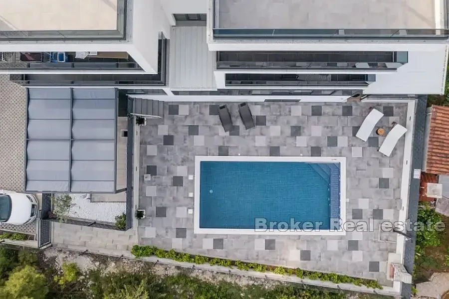 moderan apartman s bazenom - slika 20