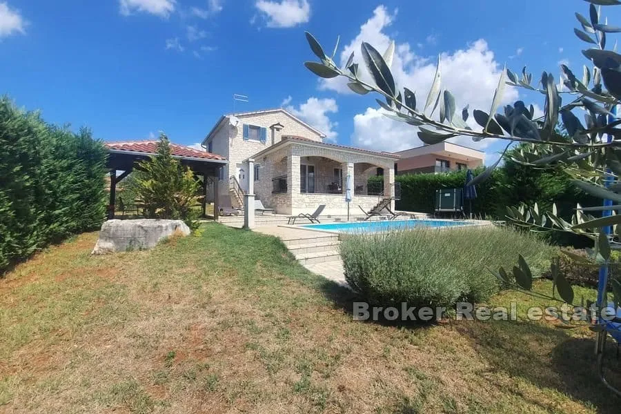Kamena kuća s bazenom - Poreč