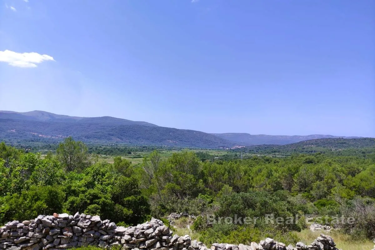 poljoprivredno zemljište u povijesnoj zoni starog grada - slika 2
