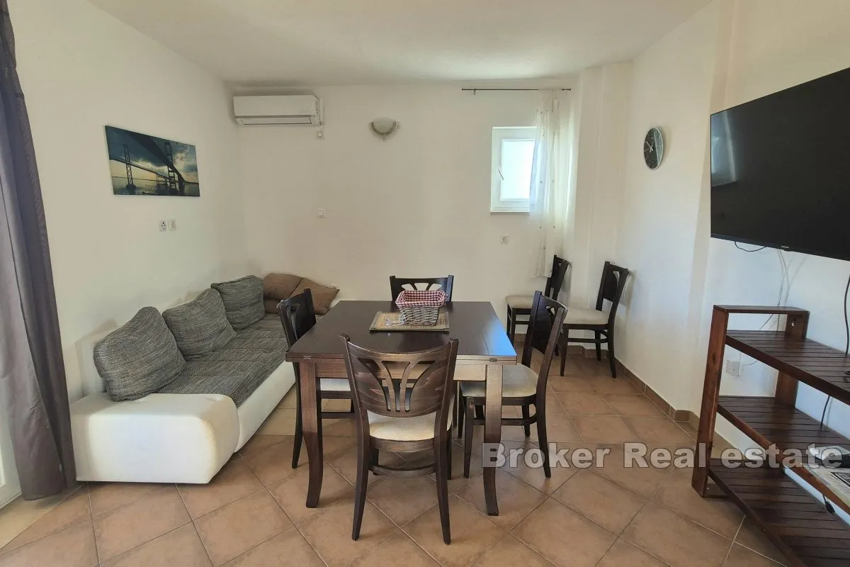 apartmanska kuća s pogledom na more - slika 14