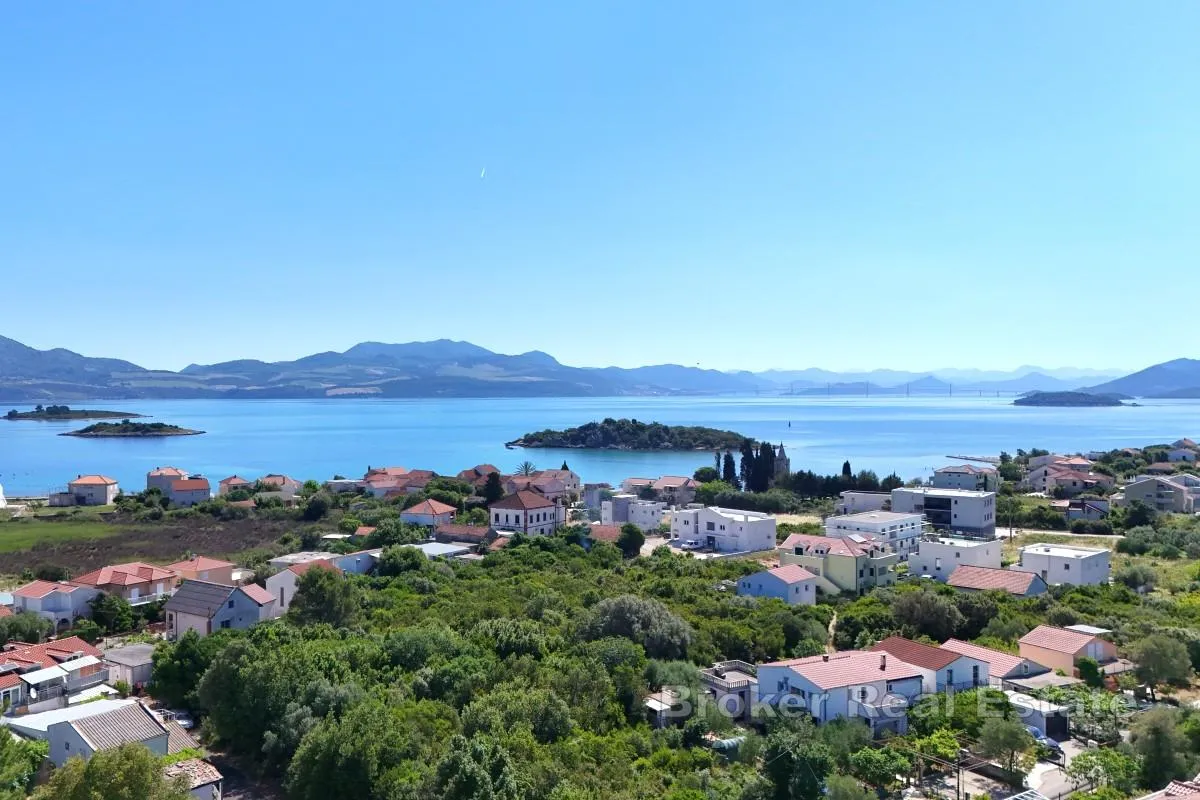 kamena obiteljska kuća pogodna za turizam - slika 14