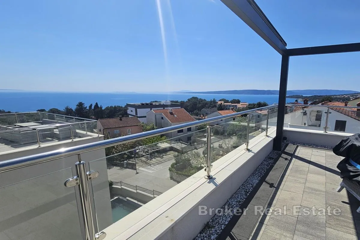 Luksuzni penthouse s panoramskim pogledom na more - Krk
