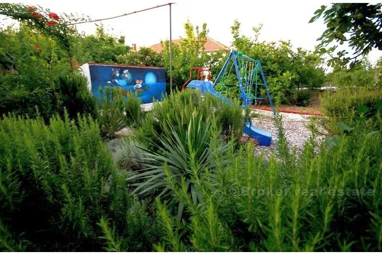 kuća / vila s bazenom, na prodaju - slika 5