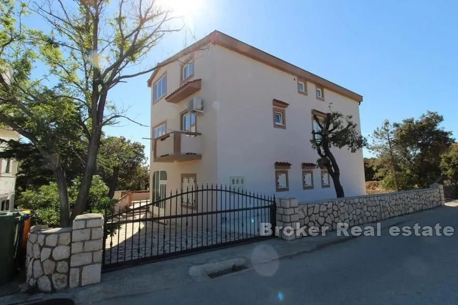 apartmanska kuća s pogledom na more - slika 11