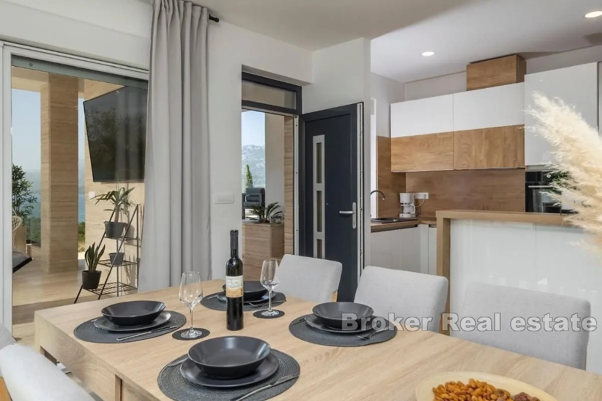 moderna kuća s dva apartmana nedaleko od mora - slika 8