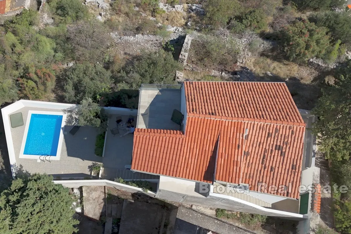 samostojeća kuća s otvorenim pogledom na more - slika 11