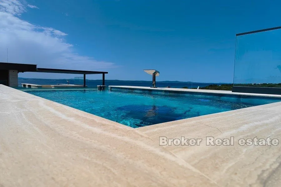 penthouse s pogledom na more - slika 6