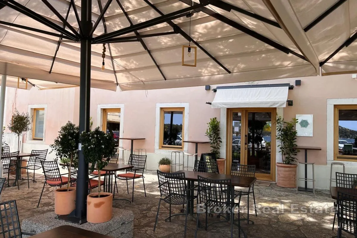 restoran na iznimnoj poziciji, s uhodanim poslovanjem - slika 5