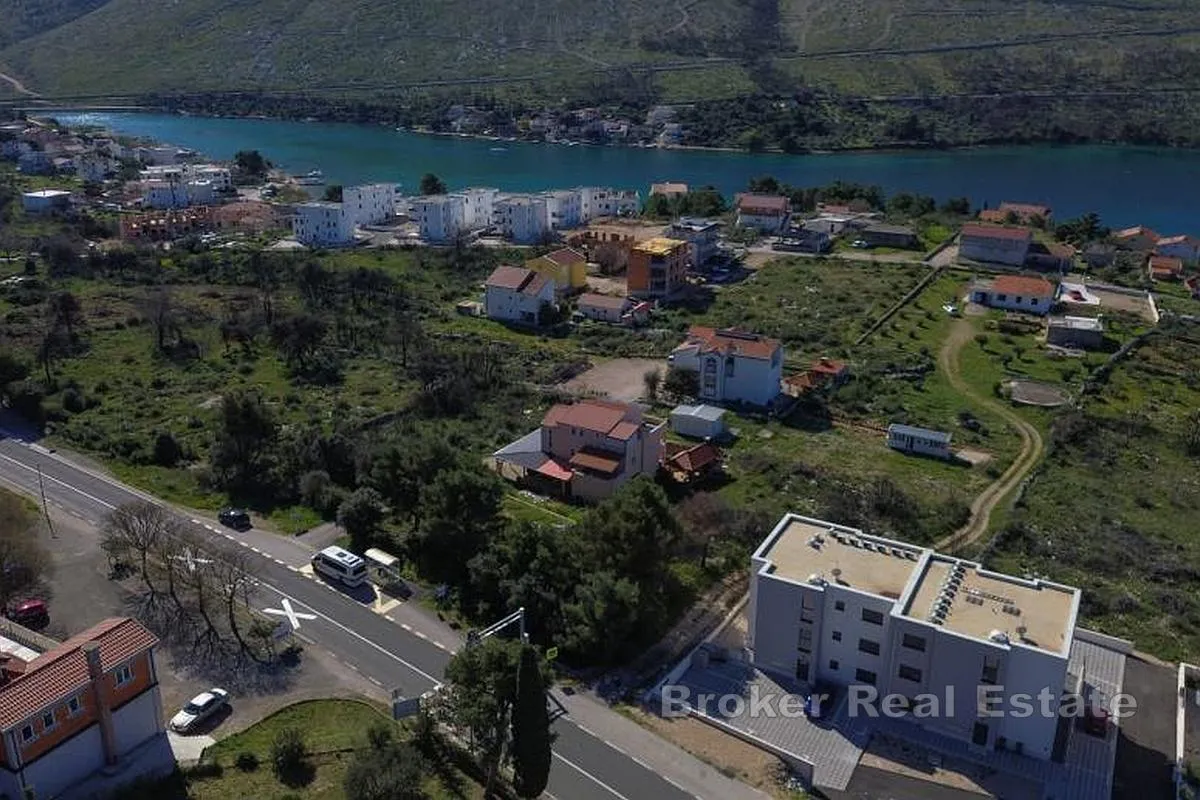 građevinsko zemljište s pogledom na more - slika 2