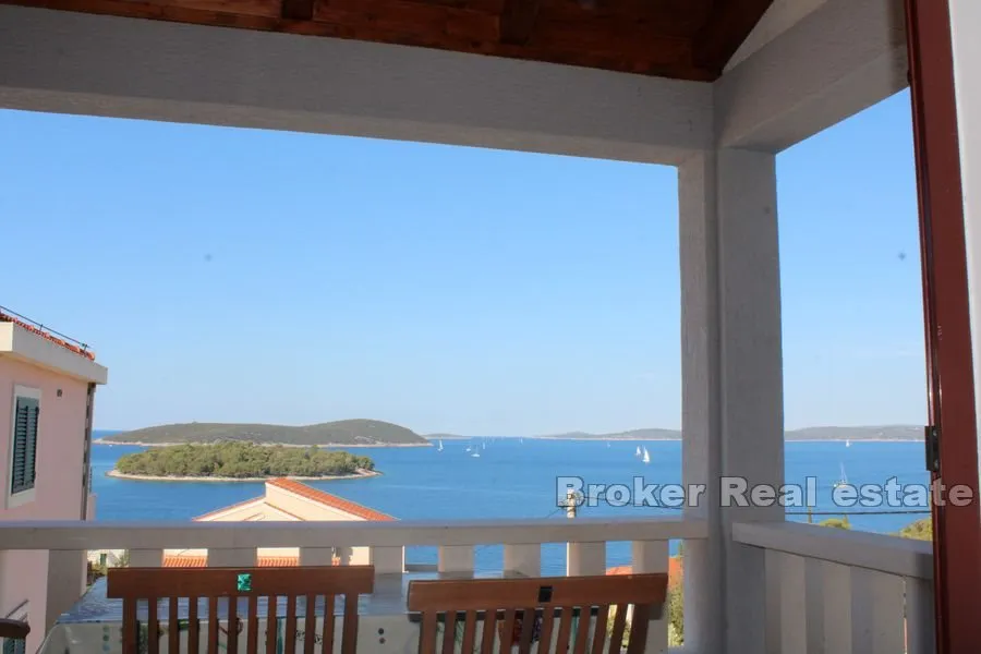 apartmani s pogledom na more - slika 4