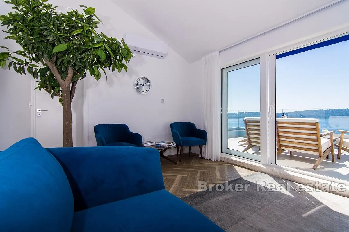 luksuzan penthouse s pogledom na more - slika 6