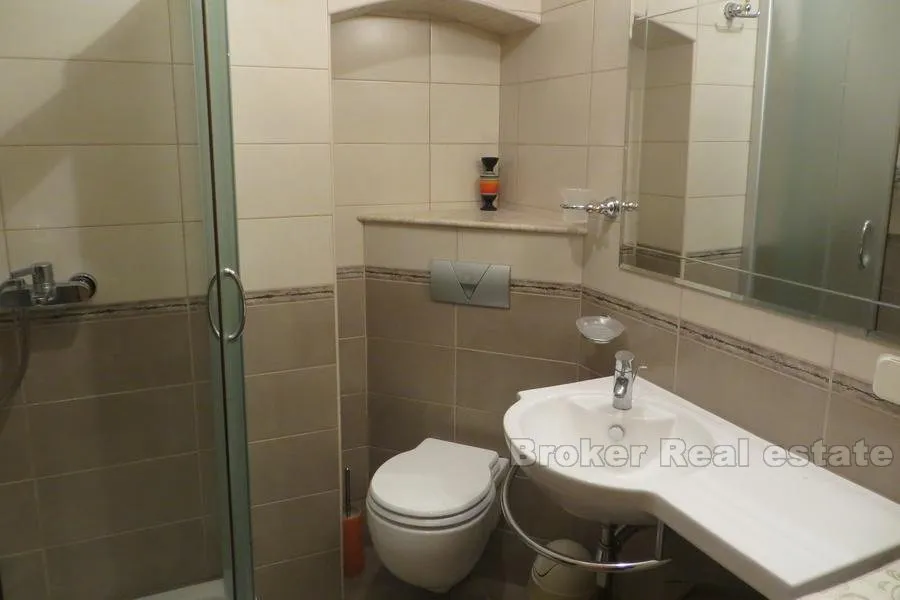 apartman na zapadnom dijelu rive, na prodaju - slika 14