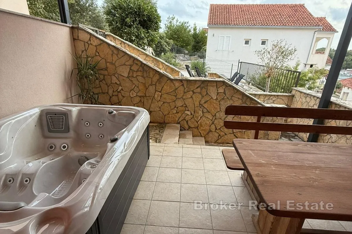 jednosobni apartman s vrtom - slika 8