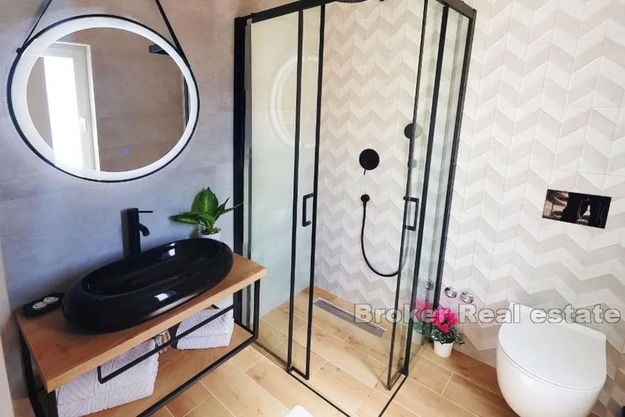 kuća/mini hotel prvi red do mora - slika 12
