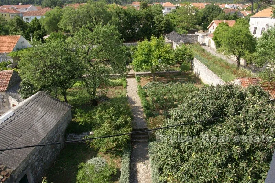 povijesna kamena vila iz 18. stoljeća - slika 14