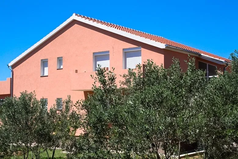 samostojeća obiteljska kuća, na prodaju - slika 4