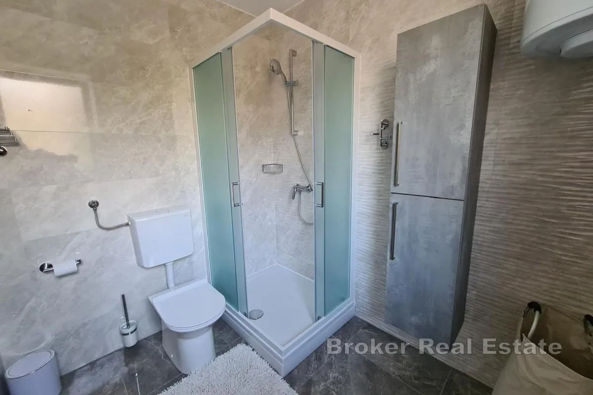 apartmanska kuća s pogledom na more - slika 6