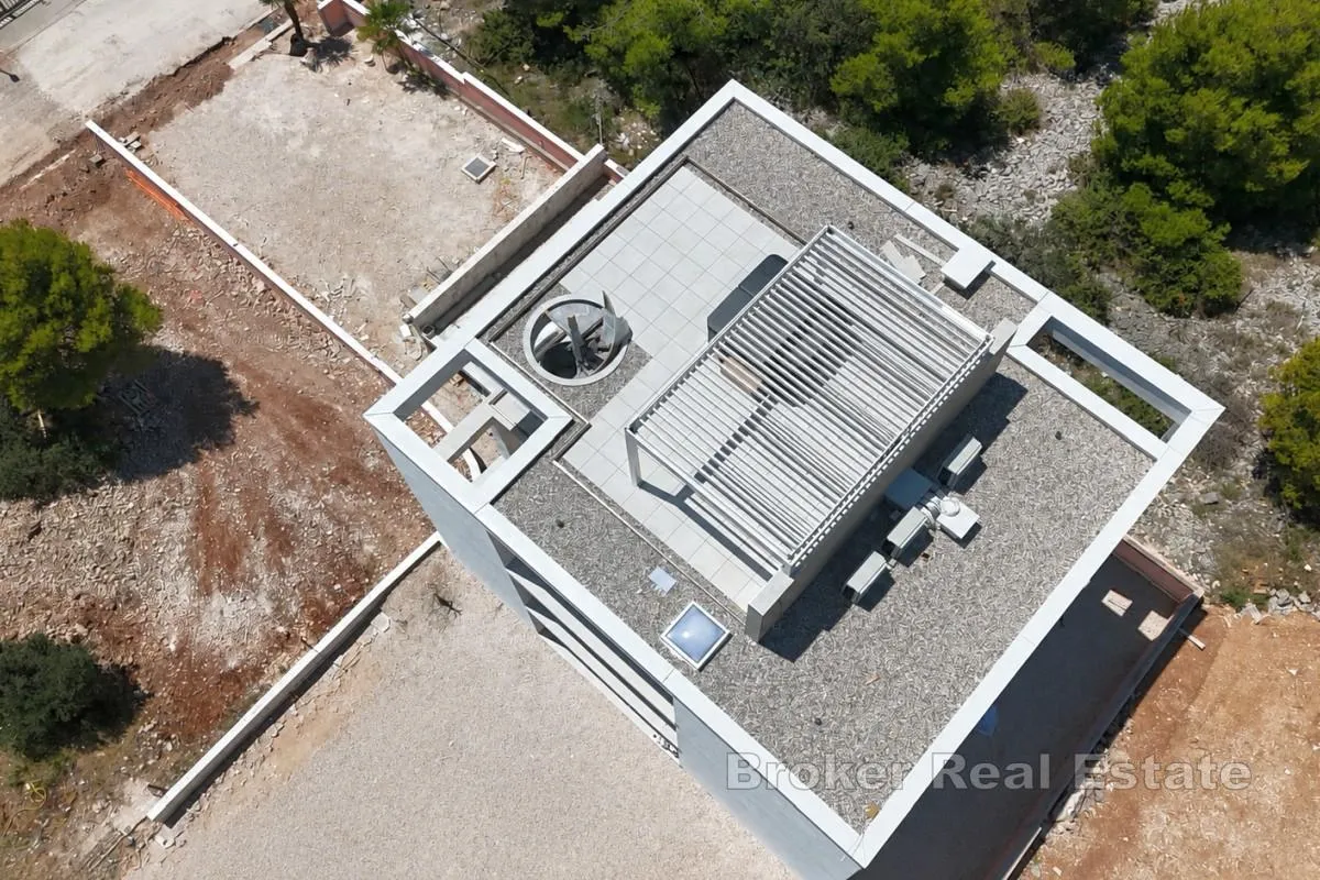 penthouse s pogledom na more - slika 7