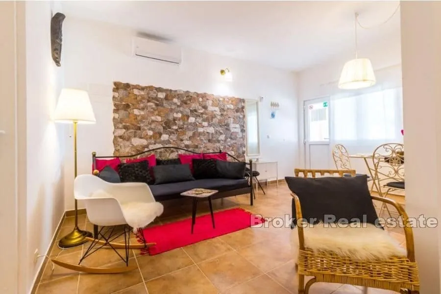 apartmanska kuća s pogledom na more - slika 6