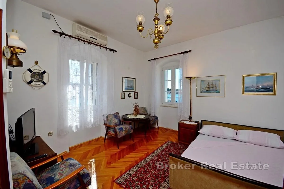 tri apartmanske jedinice prvi red do mora - slika 3