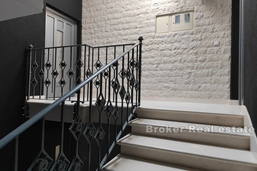 penthouse prvi red do mora - slika 7