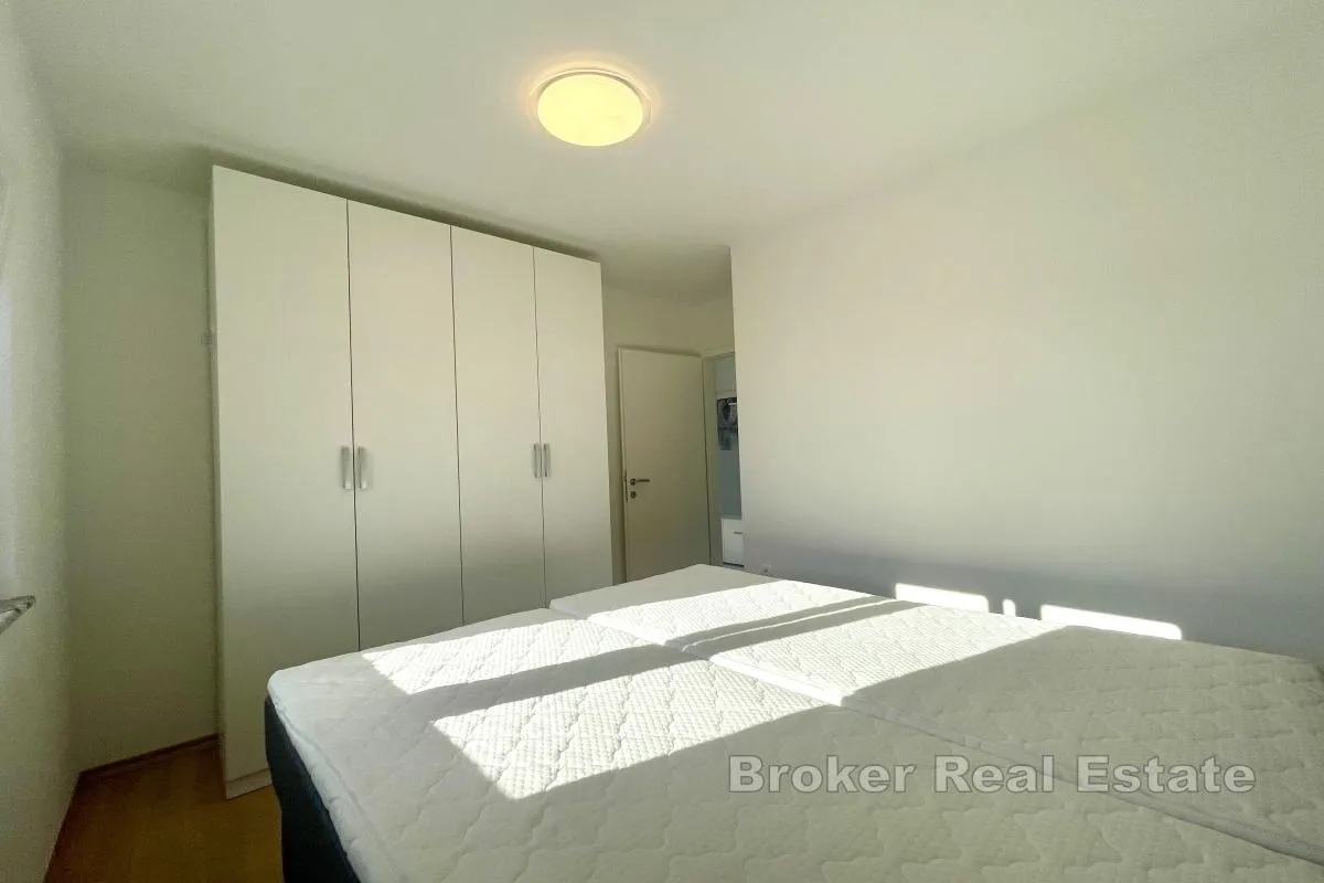 apartman s pogledom na more - slika 12