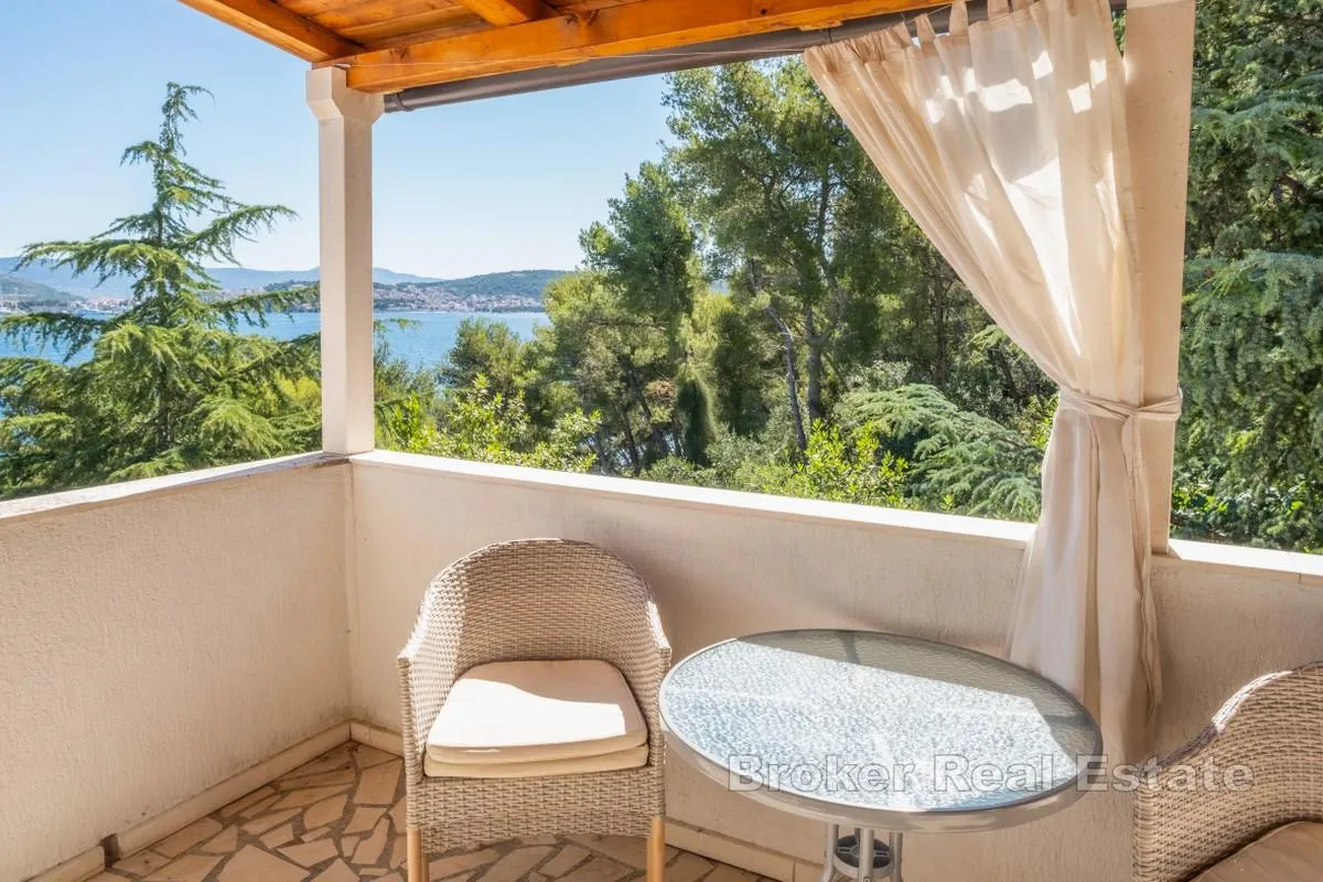 kuća za odmor s vrtom i neometanim pogledom na more - slika 19