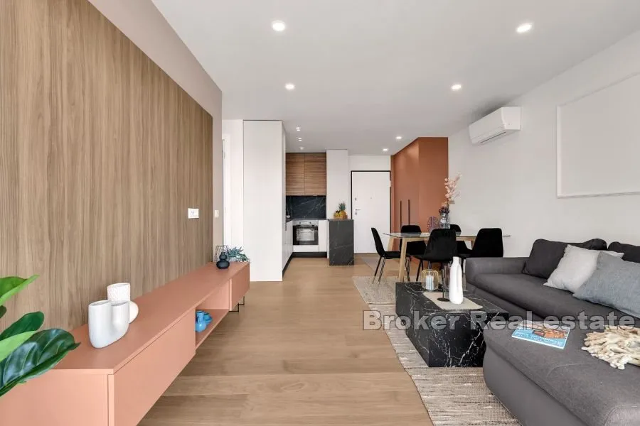 apartmani u novogradnji s pogledom na more - slika 7