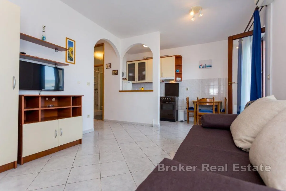 apartmanska kuća s pogledom na more - slika 7