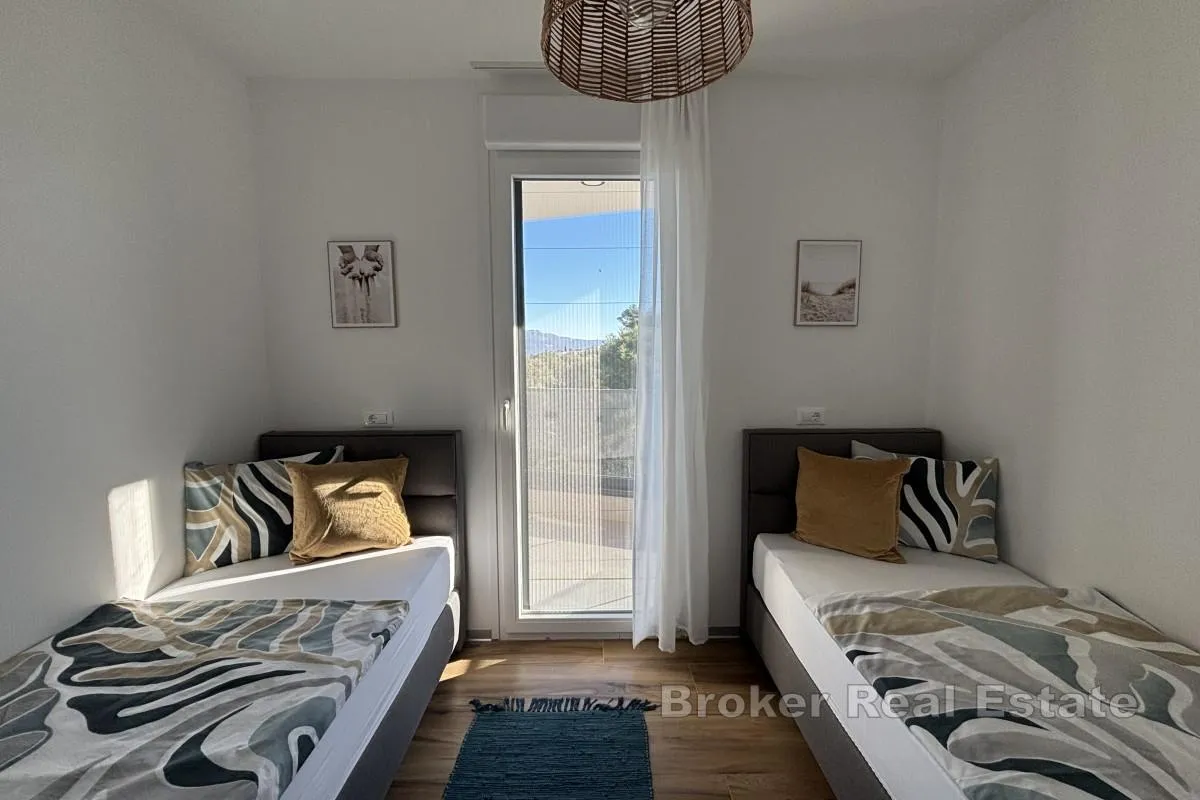 penthouse stan s pogledom na more i krovnom terasom - slika 9