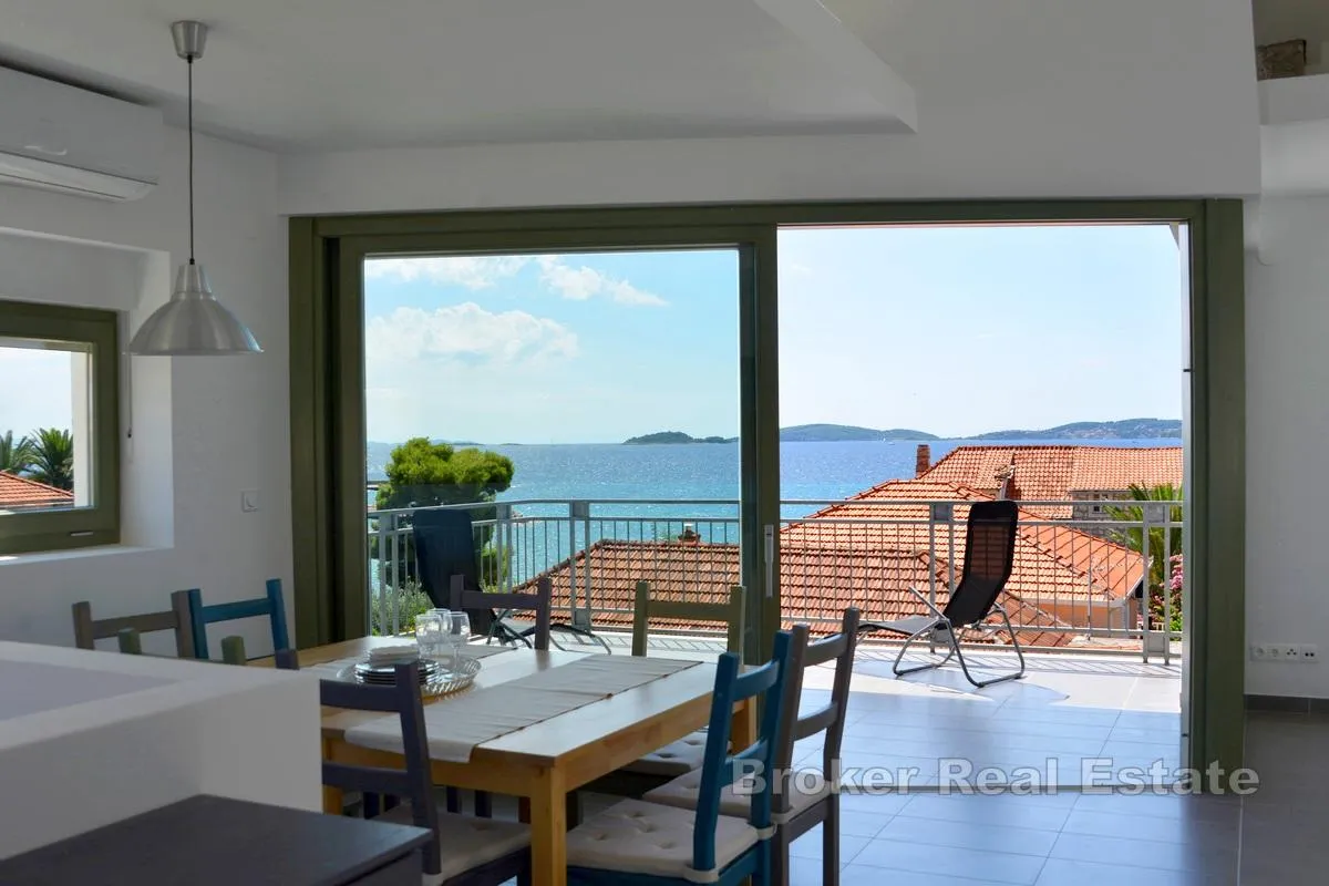 Atraktivni apartman na tri etaže s pogledom na more - Pelješac, Pelješac