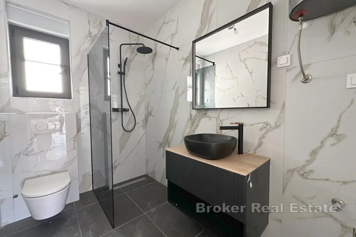 apartmani u novogradnji s pogledom na more - slika 15