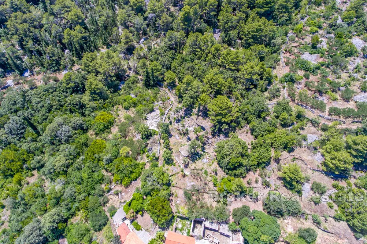 građevinsko zemljište u srcu otoka hvara - slika 3