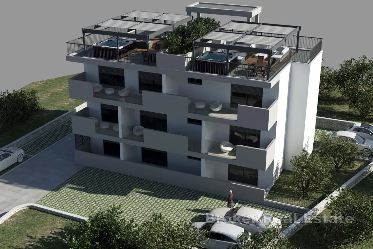 Dvosoban penthouse stan s krovnom terasom i pogledom na more - Žedno, Trogir