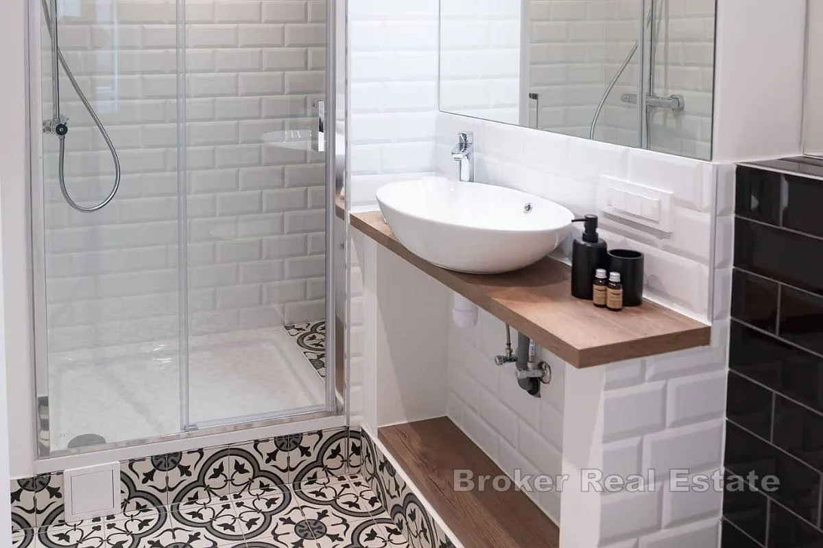moderni apartmani u centru grada - slika 12
