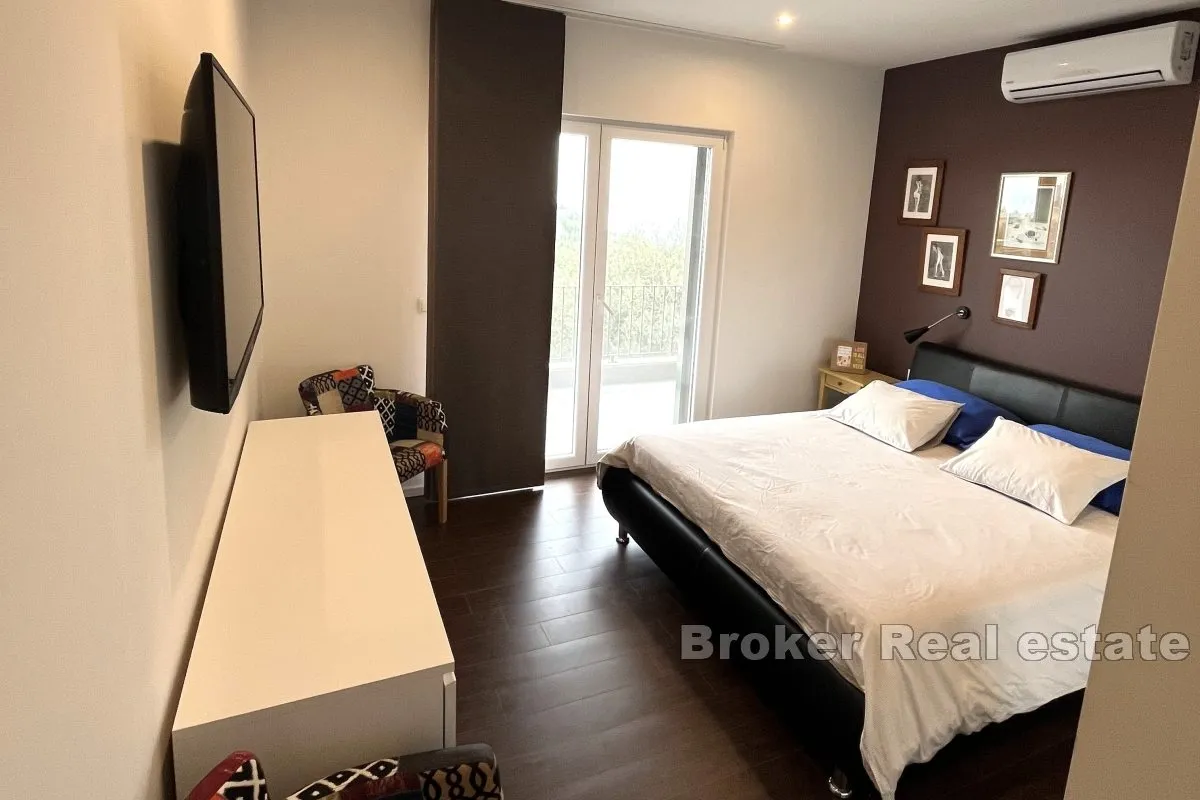 prekrasna apartmanska kuća s pogledom na more - slika 6