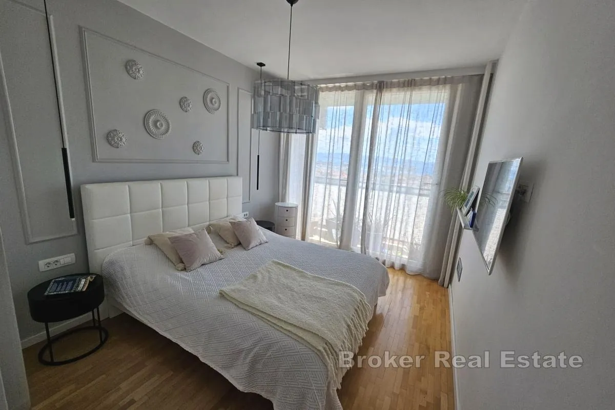 ekskluzivan stan s panoramskim pogledom na more i grad – split, spinut - slika 6