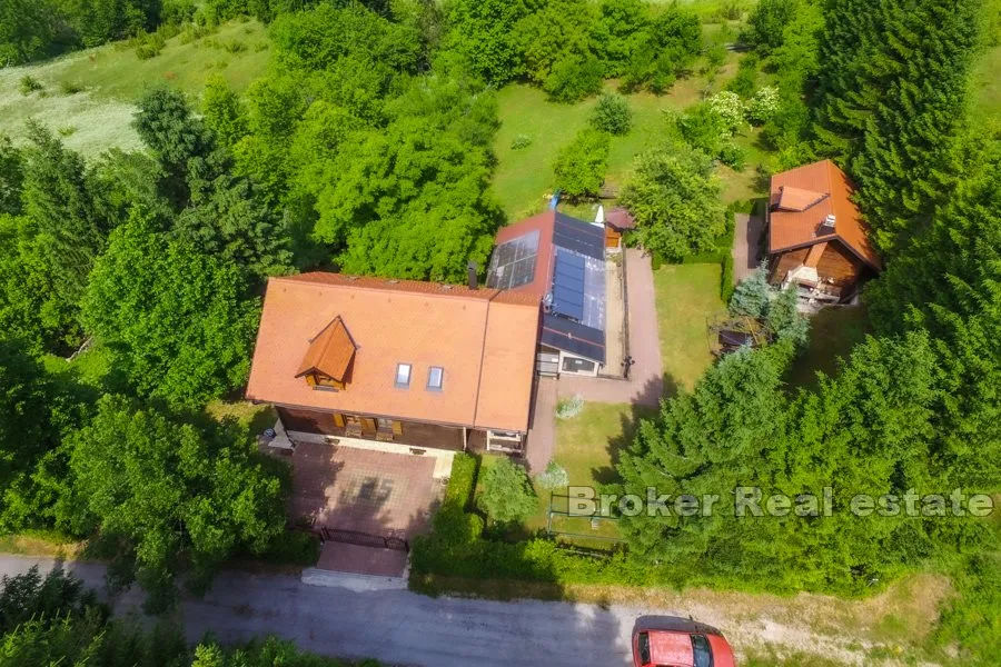 predivno imanje na plitvičkim jezerima - slika 4