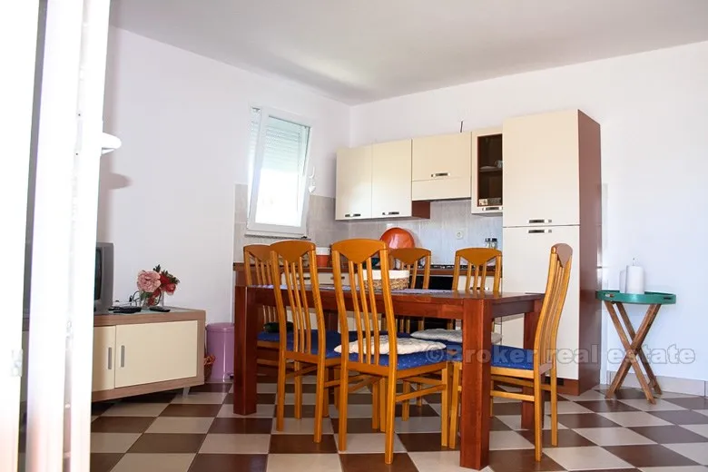 samostojeća obiteljska kuća, na prodaju - slika 9