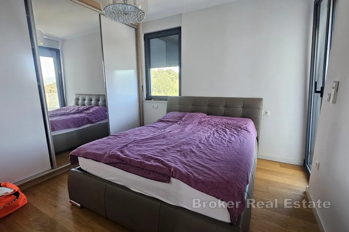 luksuzni penthouse s panoramskim pogledom na more - slika 10