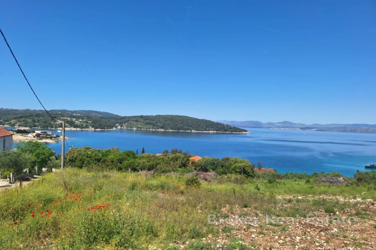 građevinsko zemljište s otvorenim pogledom na more i projektom - slika 8