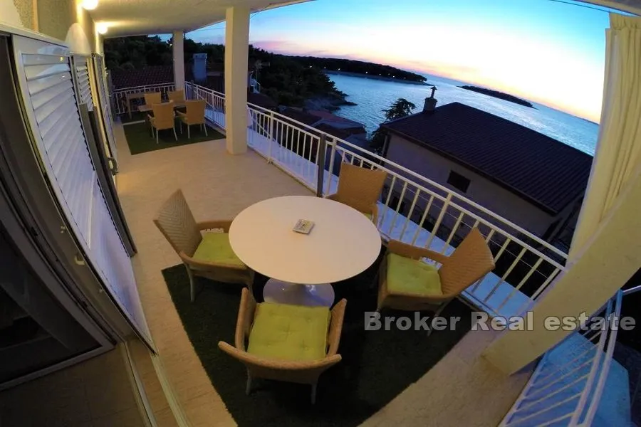 apartmanska vila s pogledom na more - slika 5