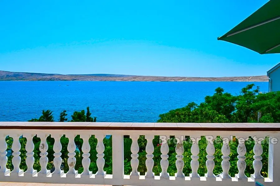 kuća, prvi red do mora, uz samu plažu. - slika 10