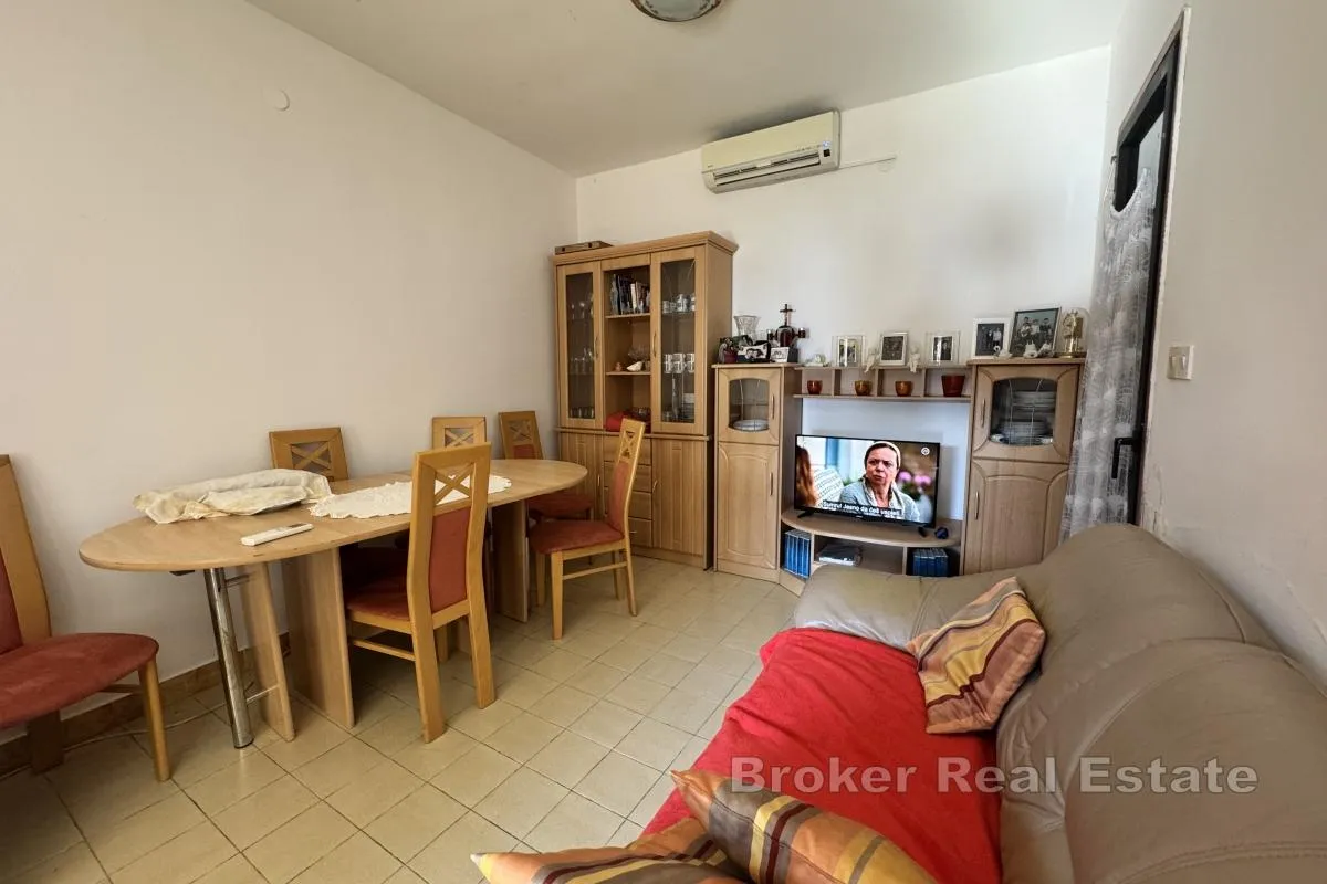 nedovršena kuća s pogledom na more - slika 7