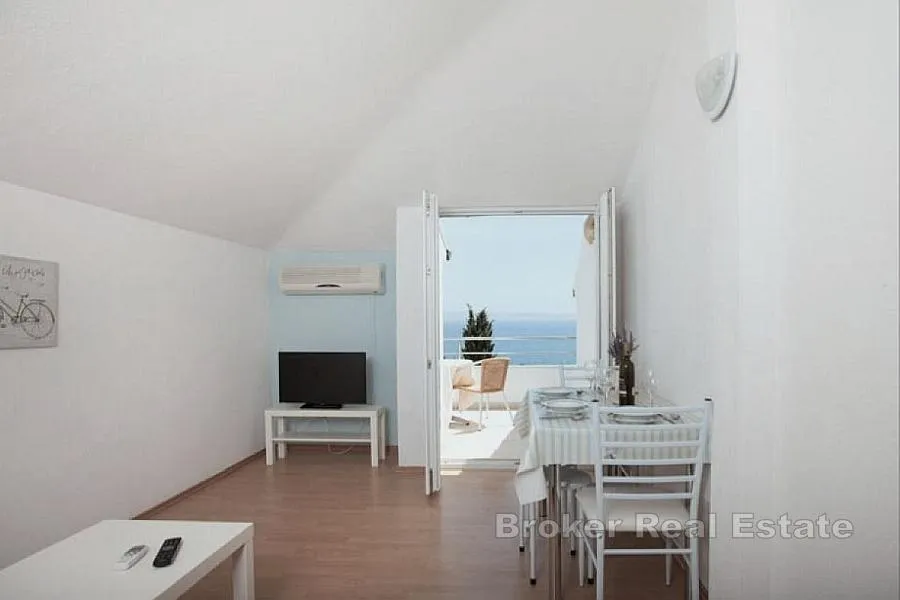 apartmanska kuća s pogledom na more - slika 4