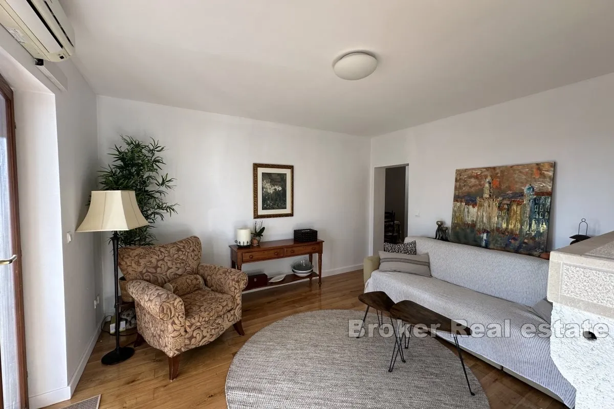jednosoban apartman s pogledom na more - slika 3