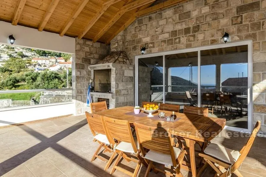 luksuzna kamena villa za najam - slika 7