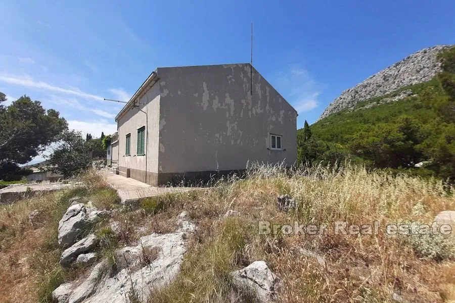 imanje sa otvorenim pogledom na more - slika 9
