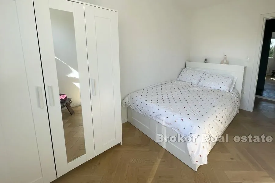 meje, luksuzan dvosoban stan - slika 16